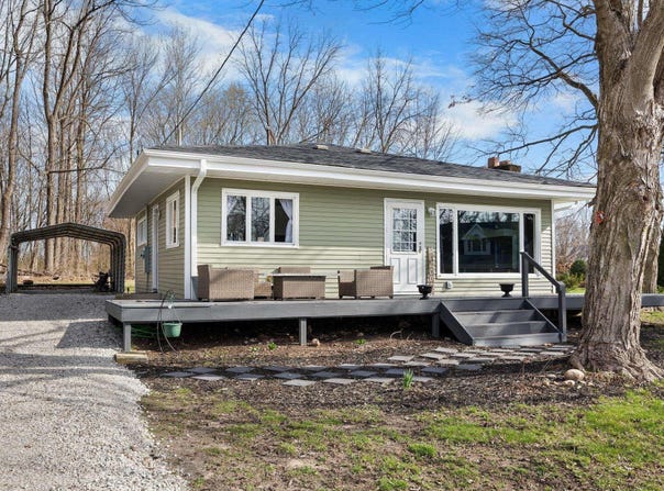 5255 E Bay Front Court, Monticello, IN 47960