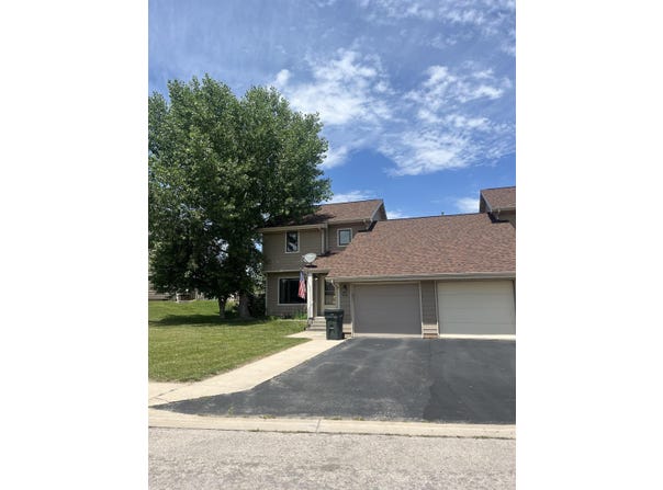 31A Statesboro Drive, Belle Fourche, SD 57717