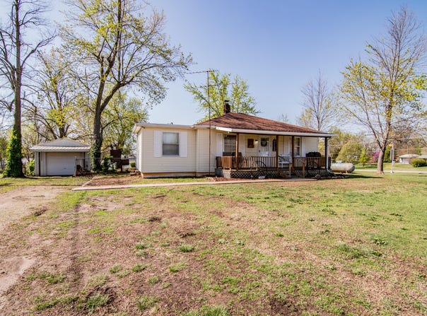 317 W 1st Street, Miller, MO 65707
