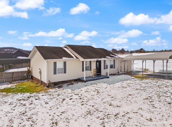 298 Smith Brewer Road, London, KY 40744