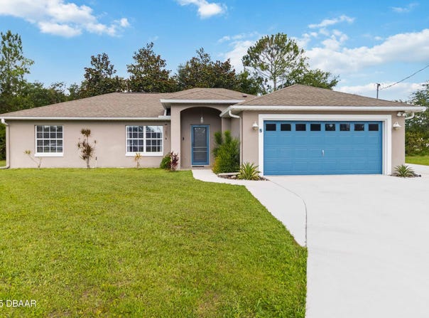 5 Bird Of Paradise Place, Palm Coast, FL 32137