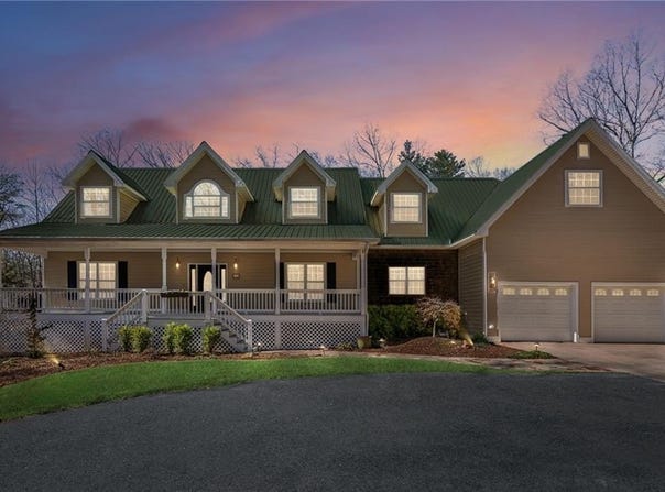 154 Hickory Lane, Dahlonega, GA 30533