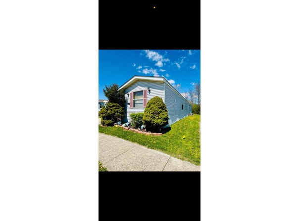 300 Petersburg Road, Columbus, OH 43207