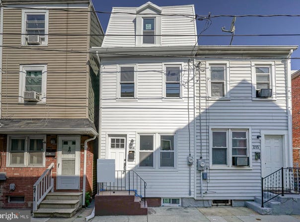 213 N WILLOW STREET, GLOUCESTER CITY, NJ 08030
