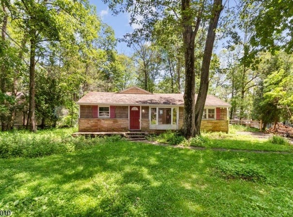 508 Tahama Rd, Vernon Twp., NJ 07422-1601