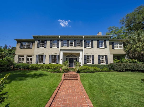 121 Saluda Avenue, Columbia, SC 29205-3028