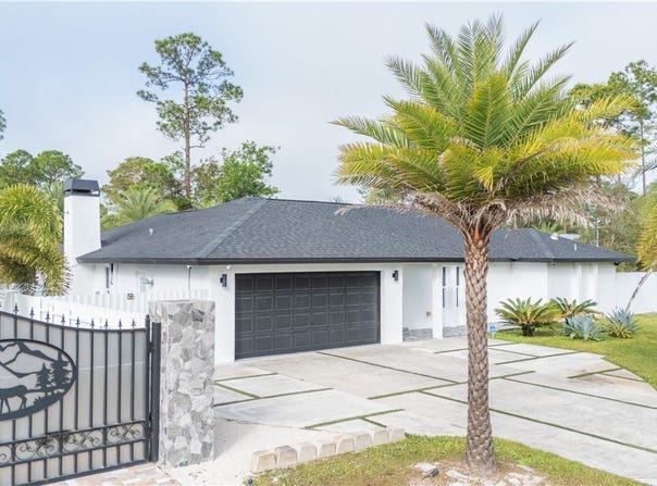 809 Calvin Avenue, Lehigh Acres, FL 33972