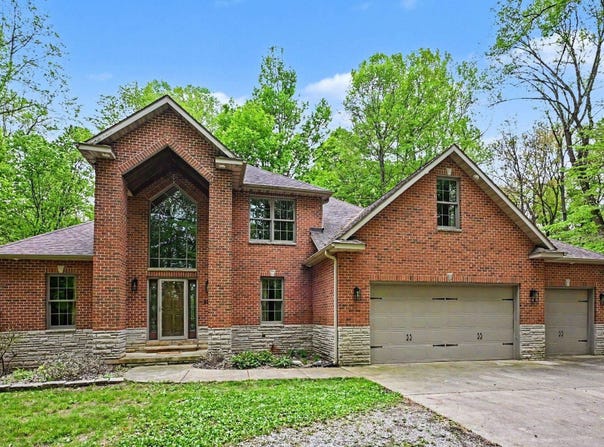 8265 E Walnut Ridge, New Carlisle, IN 46552