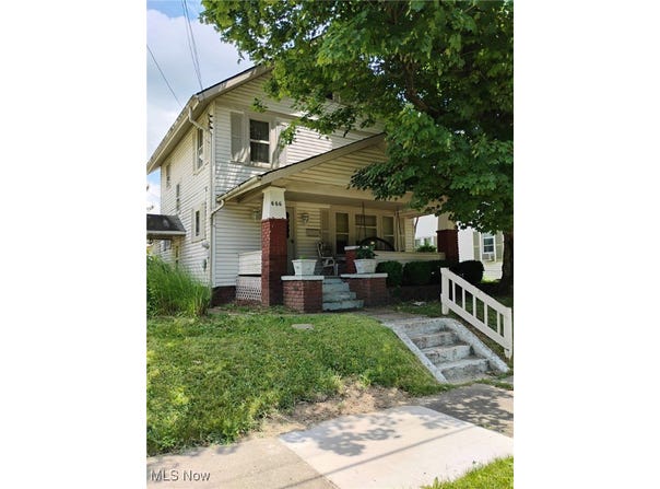 666 S Rockhill Avenue, Alliance, OH 44601