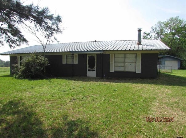 1593 CR 4623, Troup, TX 75789