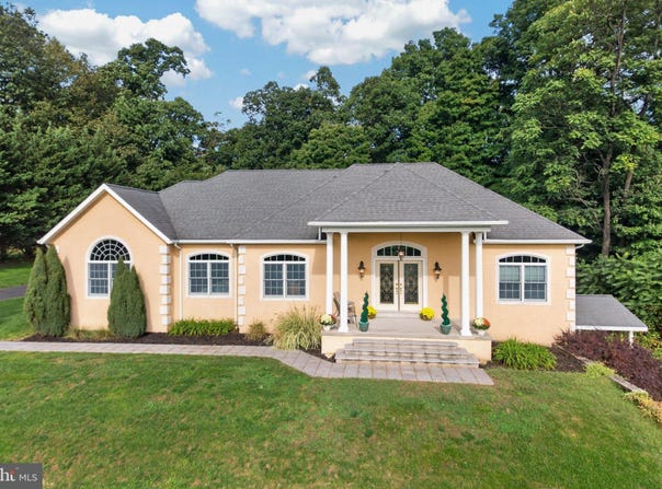 26 KRISTINE Avenue, BOYERTOWN, PA 19512