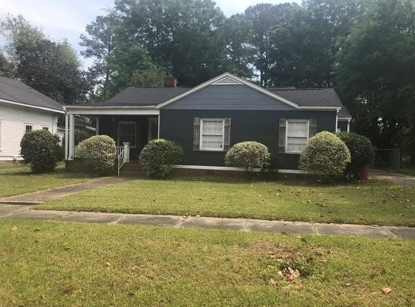 61 Merritt Street, Hawkinsville, GA 31036