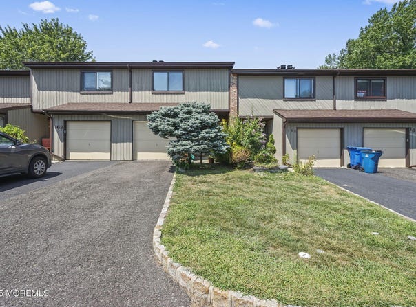 167 Penn Court, Matawan, NJ 07747