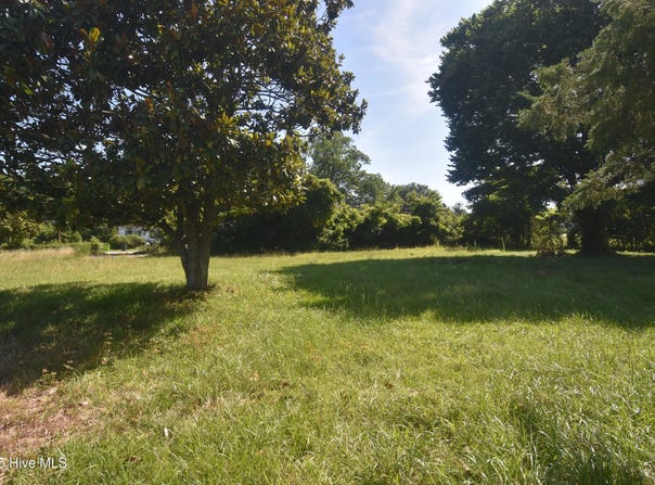 942 Chapman Street, New Bern, NC 28560