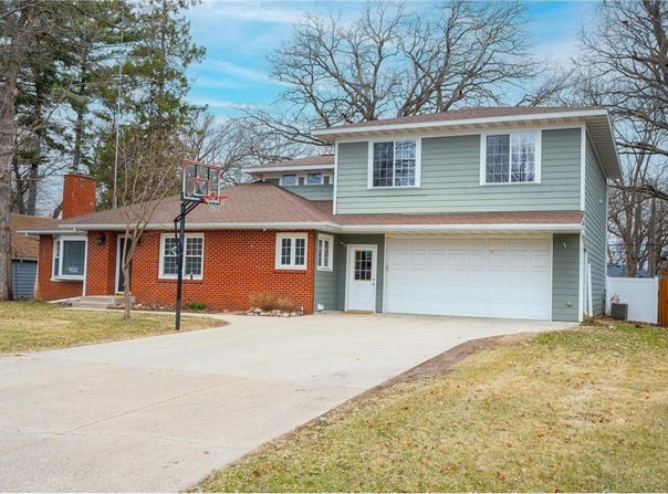 663 Roosevelt Road, Saint Cloud, MN 56301