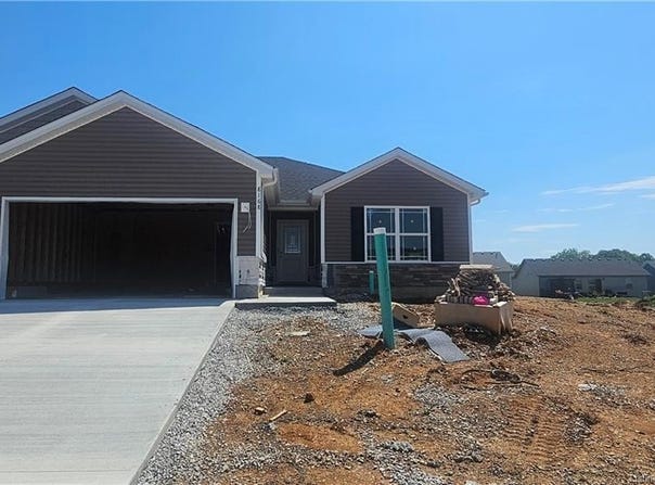 8198 Timber Lane NE, New Salisbury, IN 47161