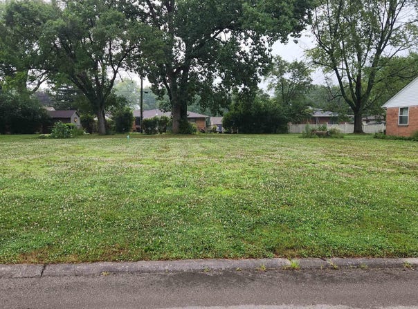 1808 N Winthrop Road, Muncie, IN 47304