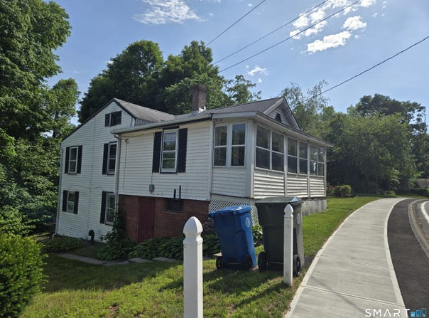 160 Main Street, Berlin, CT 06037