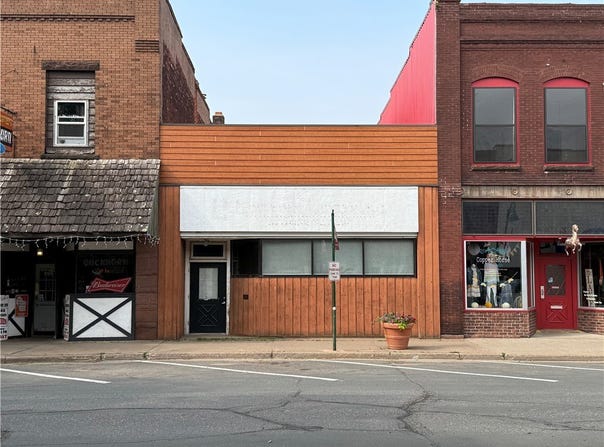 109 Walnut Street, Spooner, WI 54801