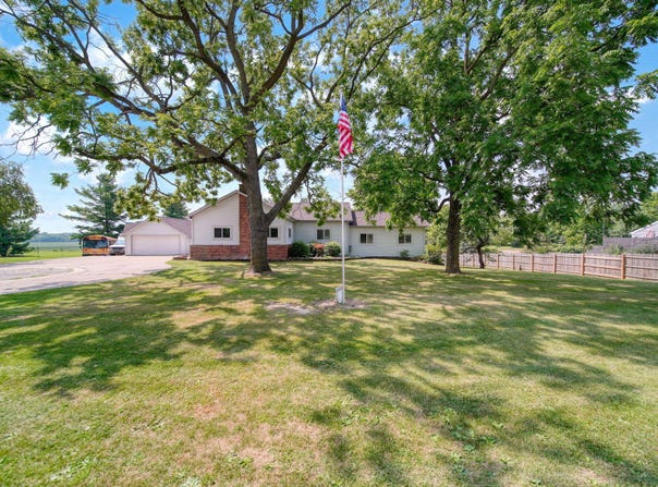1251 E M-50, Tecumseh, MI 49286