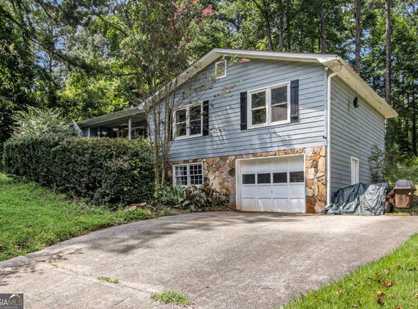 405 Doris, Woodstock, GA 30188