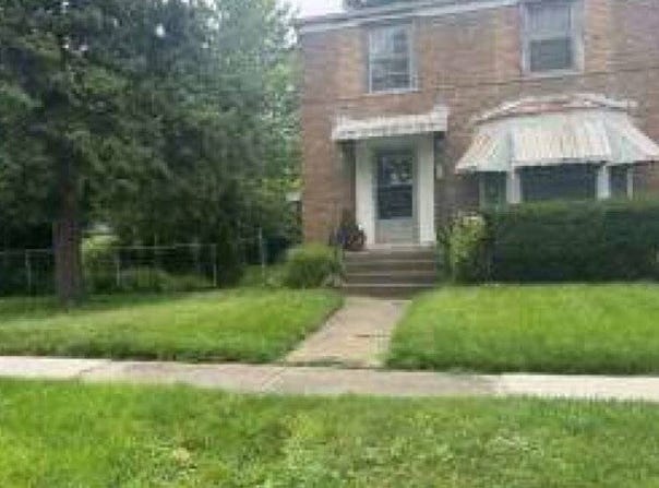 3 W 141st St, Riverdale, IL 60827