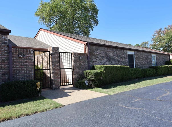 5 PIEDMONT Court, Hot Springs, AR 71901