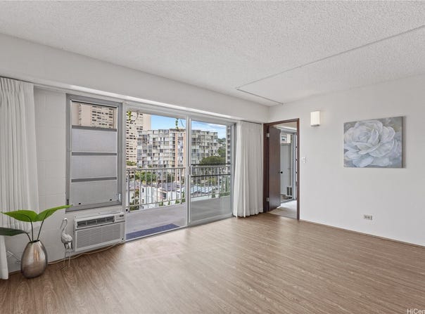 1333 Heulu Street 808, Honolulu, HI 96822