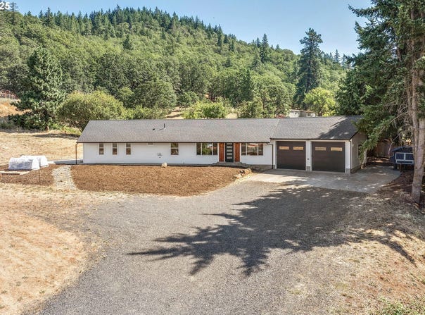 250 OFF RD, White Salmon, WA 98672