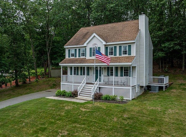 20 Bowdoin Dr, Haverhill, MA 01830
