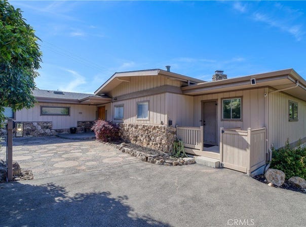 131 Serrano Heights, San Luis Obispo, CA 93405