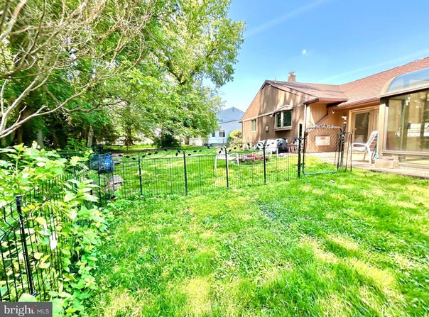 410 NARRAGANSETT DRIVE, CHERRY HILL, NJ 08002