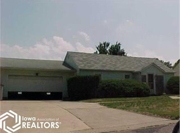 3024 Avenue I, Fort Madison, IA 52627