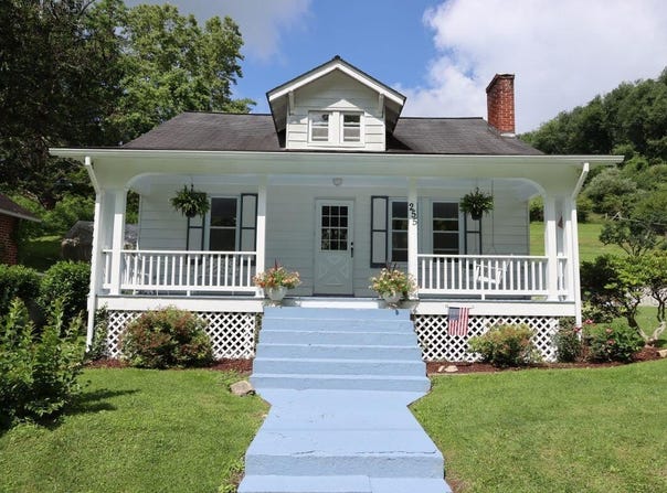 255 Wilson Street, North Tazewell, VA 24630