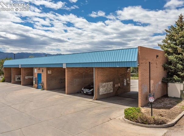 2170 Jetwing Drive, Colorado Springs, CO 80916