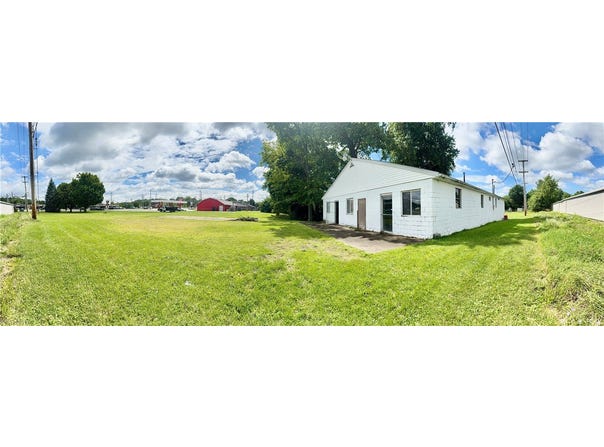820 Youngstown Warren Road, Niles, OH 44446
