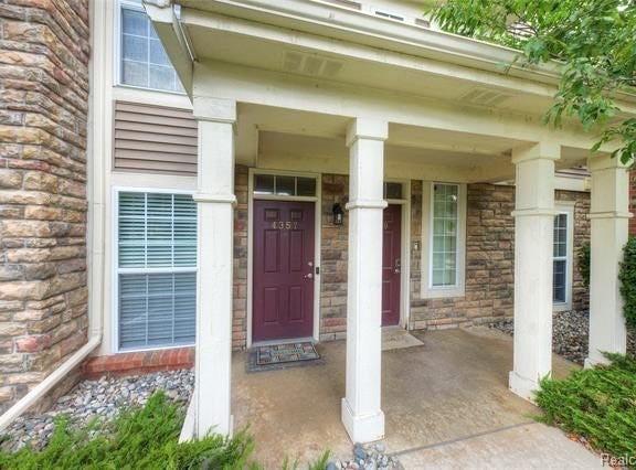 4357 Deeside Drive, Brighton, MI 48116