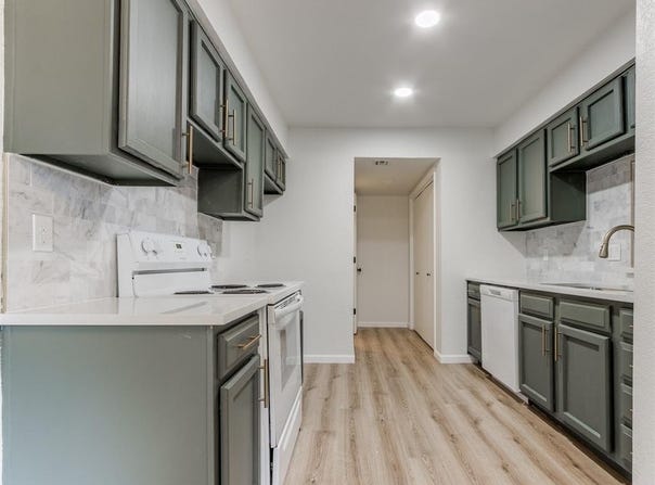 11417 Springhollow Road, Oklahoma City, OK 73120