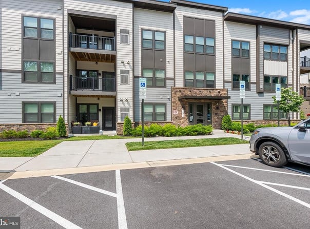 10411 RESORT RD #W, ELLICOTT CITY, MD 21042