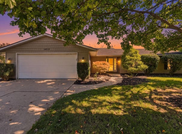 14816 Michael Drive, Leo, IN 46765-9714