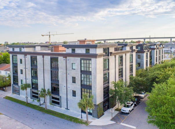 1 Cool Blow Street, Charleston, SC 29403