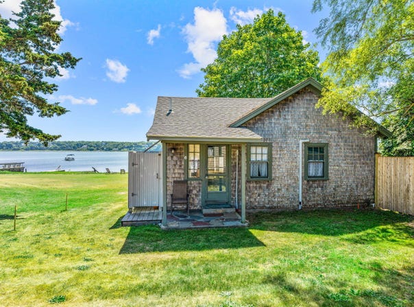 150 Old State Highway, Eastham, MA 02642