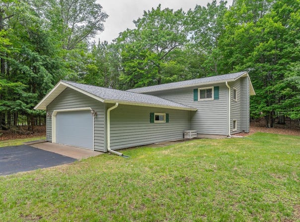 3844 HWY 70, Eagle River, WI 54521
