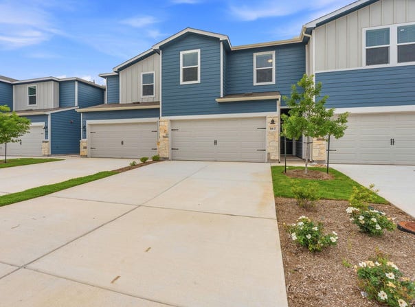 164 Cinnabar Ln, Kyle, TX 78640