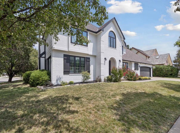 914 N Cypress Ct, Wichita, KS 67206