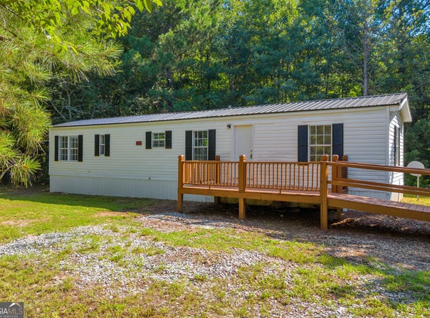 489 Berkeley, Carlton, GA 30627