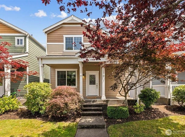 4444 Edgewater Boulevard NE, Lacey, WA 98516
