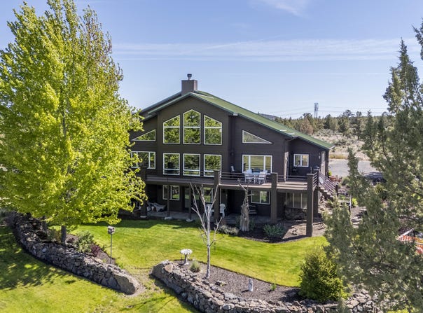 1164 SW Parrish Lane, Powell Butte, OR 97753