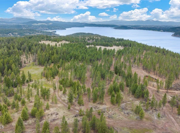 14121 s Highway 97, Harrison, ID 83833