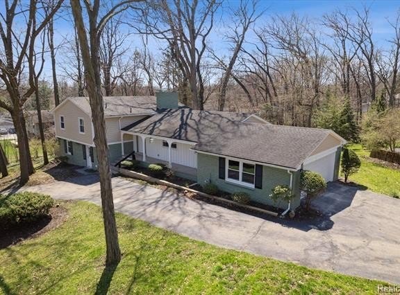 745 HAWTHORNE Drive, Bloomfield Hills, MI 48304